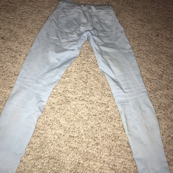 Light blue jeans - Picture 2 of 2